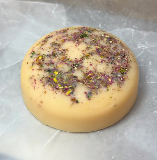 Glowin’ Through It Lotion Bar